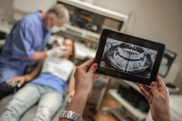 oral surgery Glendale, CA